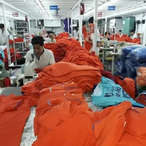 Xưởng may áo thun LIMAC - Chuyên may áo thun theo yêu cầu, giá rẻ